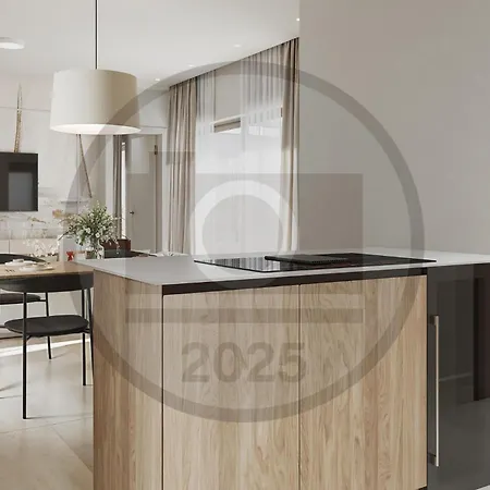 Beautiful Home In Tar * Poreč