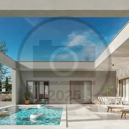 Beautiful Home In Tar